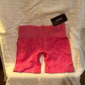 New bike short hot pink with snakeskin patter has tags
